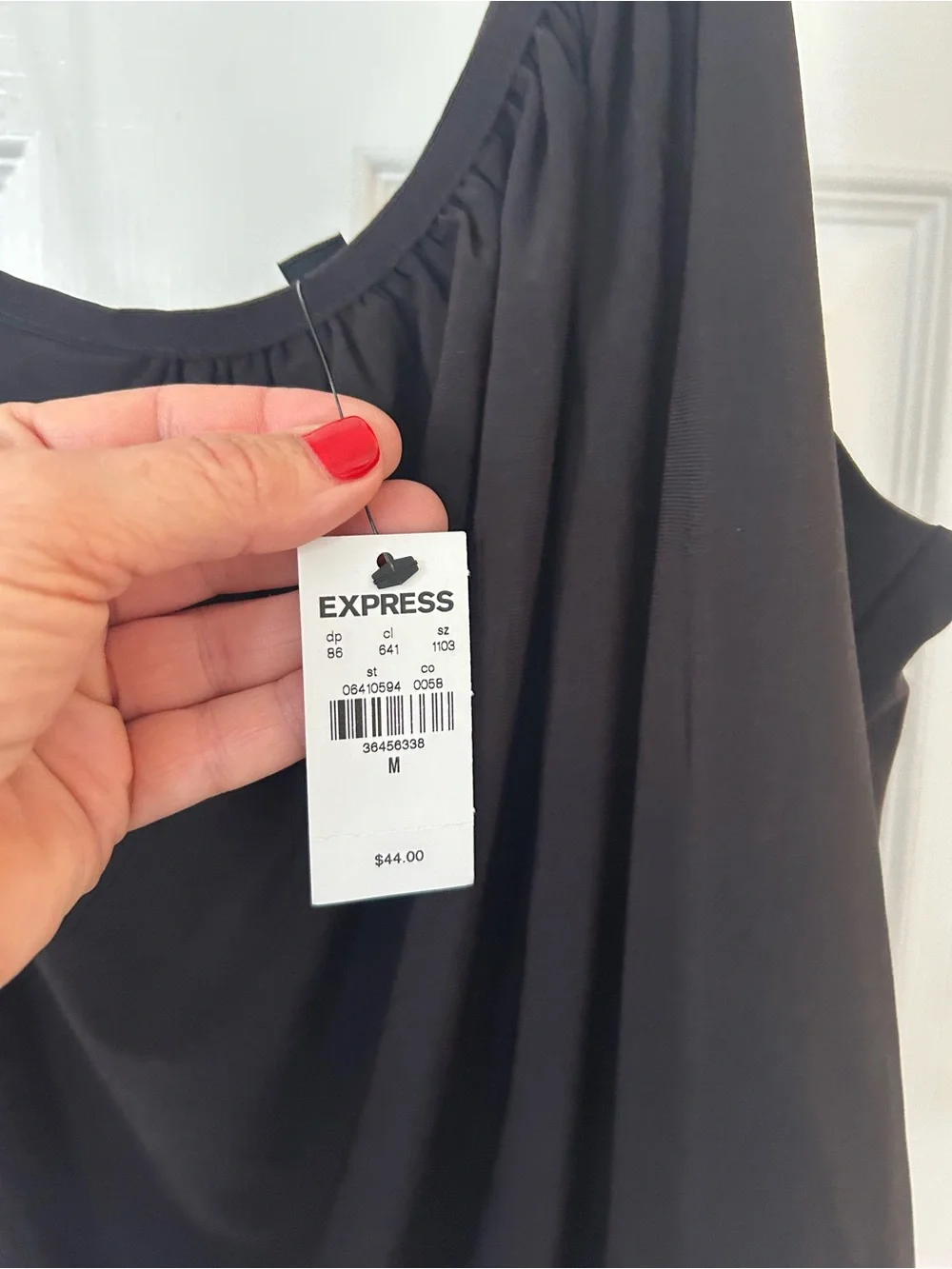 Express NWT One Shoulder Top - Picture 3 of 6